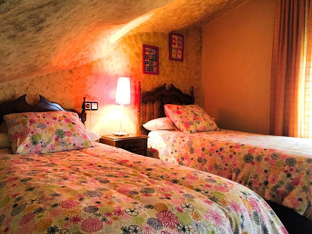 Casa Rural Cuevas Del Sol Setenil De Las Bodegas Ngoại thất bức ảnh